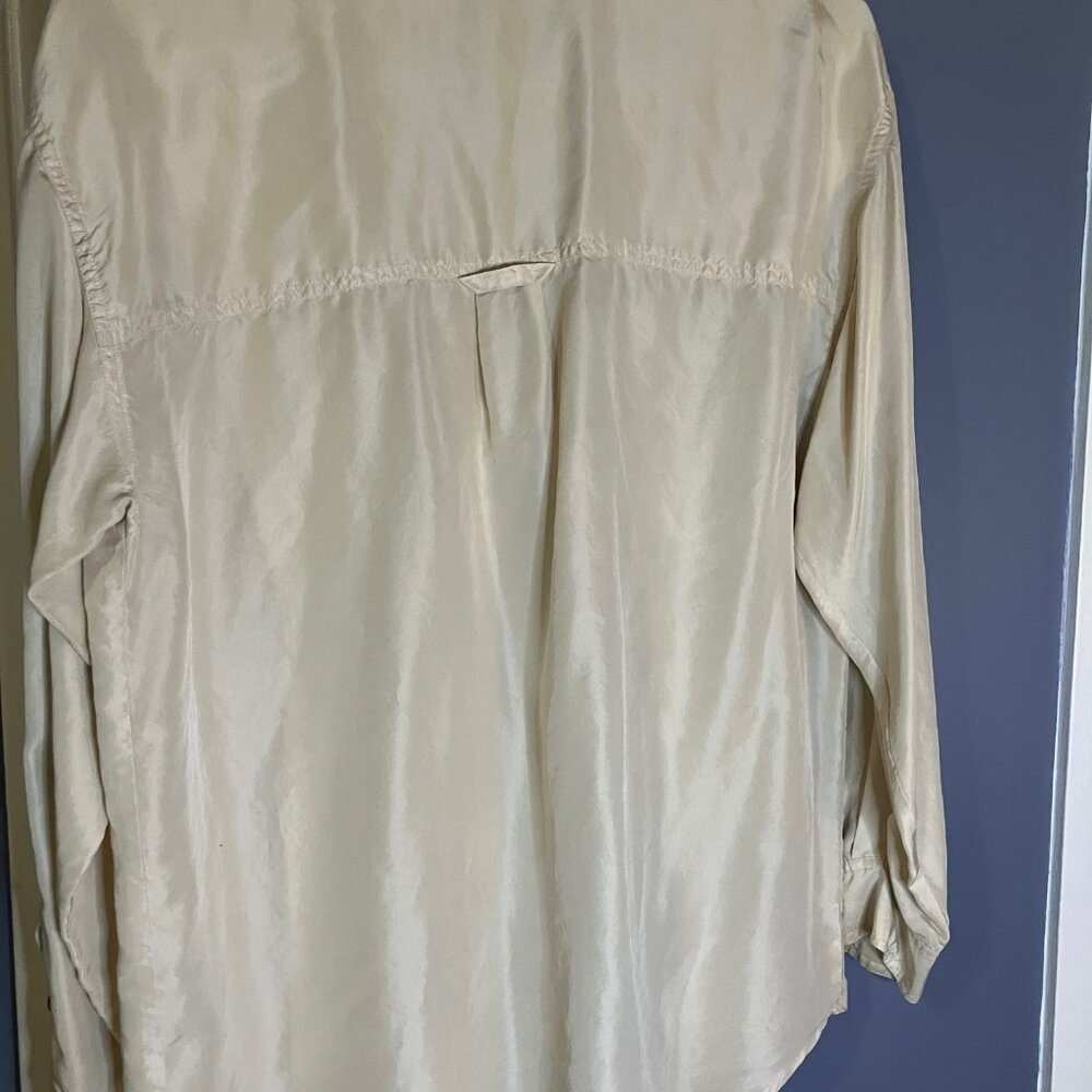 100% Silk Button Up Blouse. Vintage Gloria Vanderbilt. Large. - Picture 3 of 5
